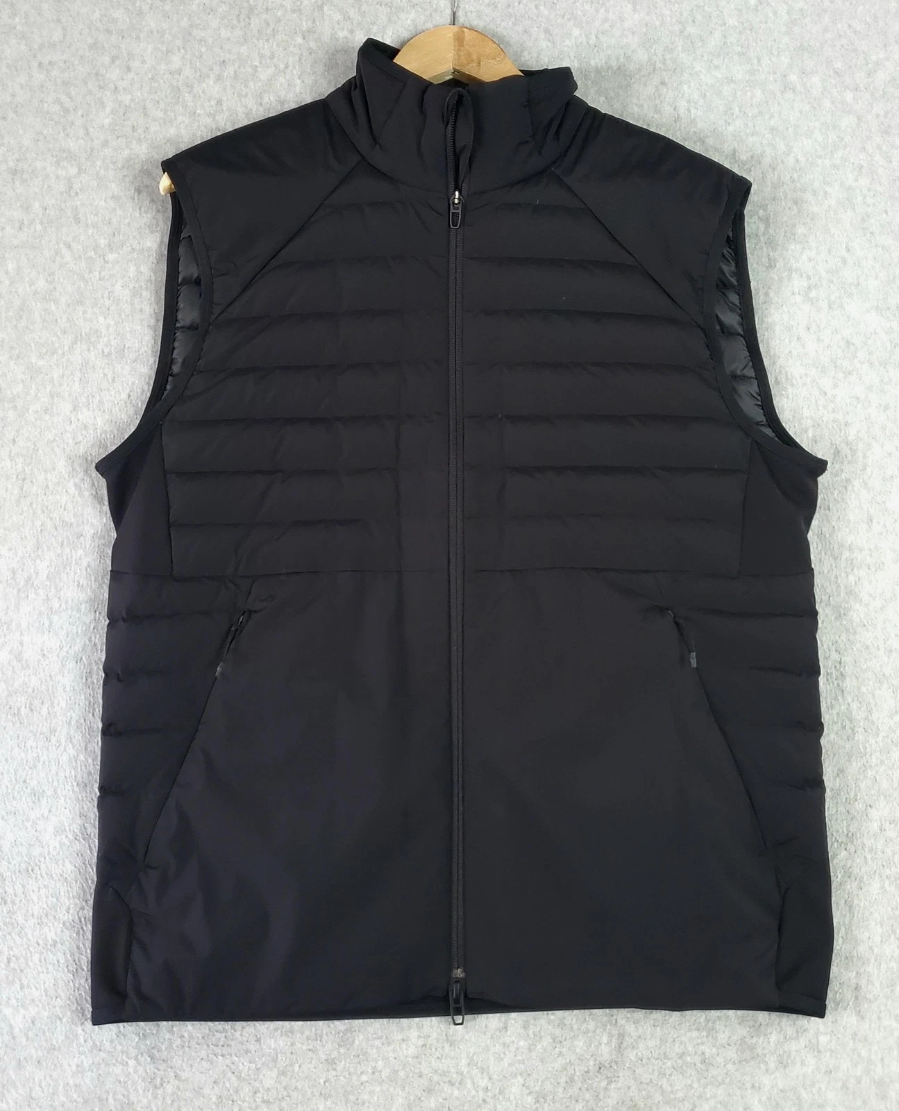 Lululemon Vest Mens Med Black Down For It All Puffer Insulated Zip Pockets