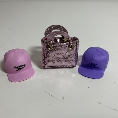 Zuru Mini Brands Fashion Series 1 Metallic Pink Bag 1/6 Scale Fashion And 2 Heat