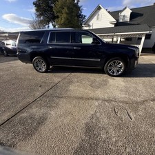 2018 Cadillac Escalade ESV Premium Luxury 4x4 4dr SUV
