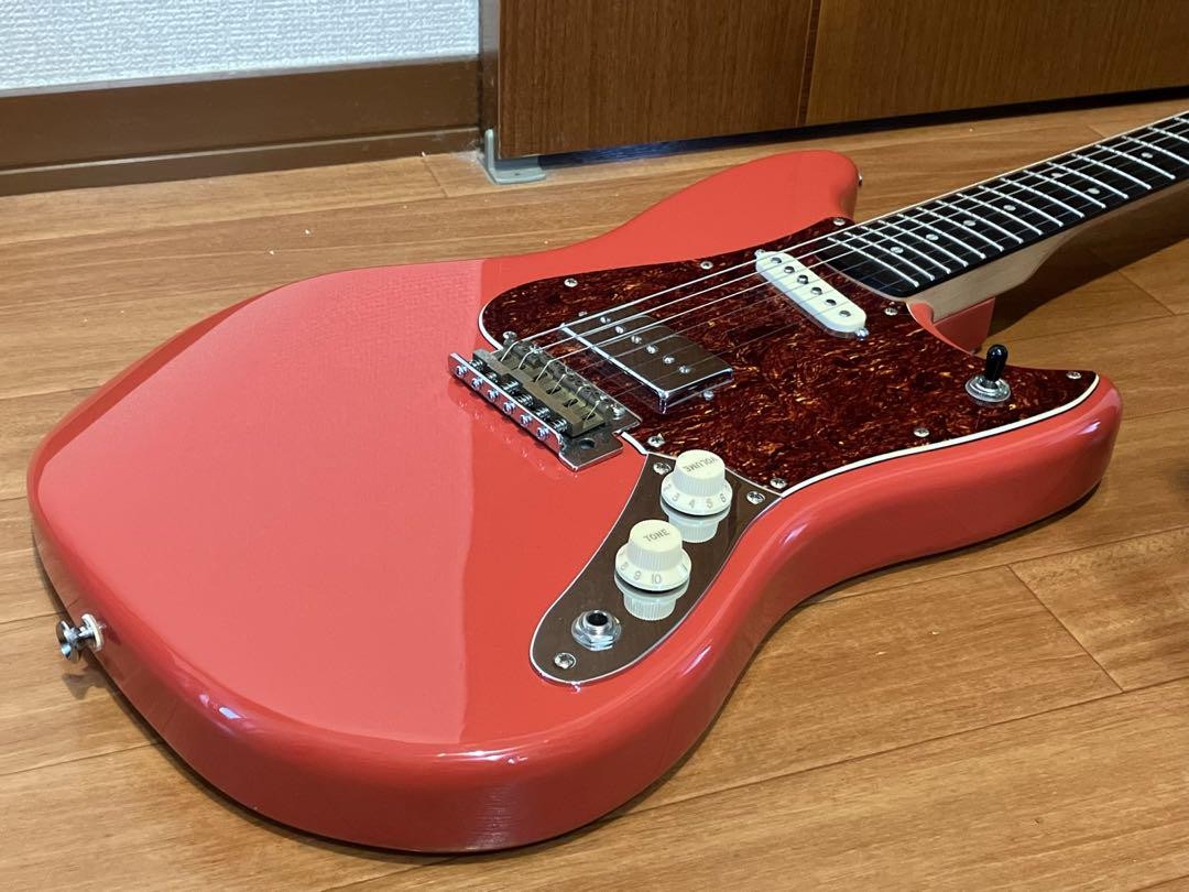 Squier FSR Cyclone FRD MOD 2011 サイクロン sddefault.jpg