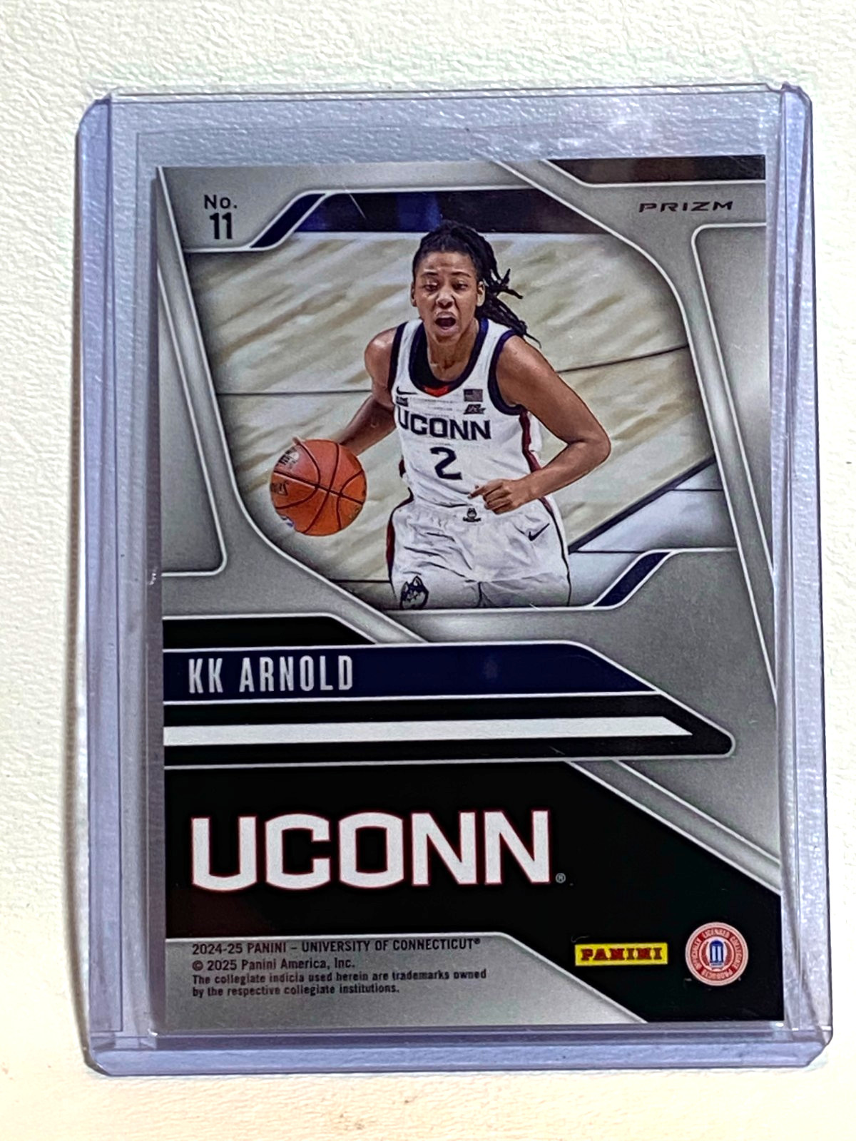 2025 Panini NIL #11 KK ARNOLD Pink Camo HOLO Prizm UConn