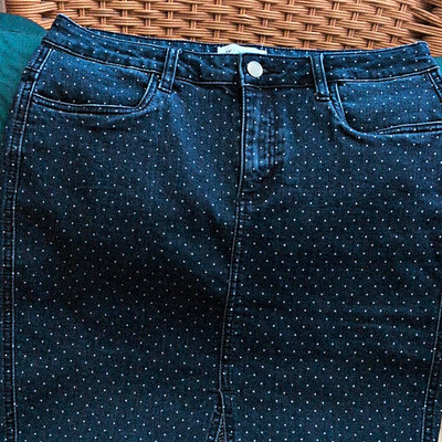 24COLORS Damen Skinny Jeansrock blau gepunktet Gr. 38 L70cm Denim Five-Pocket