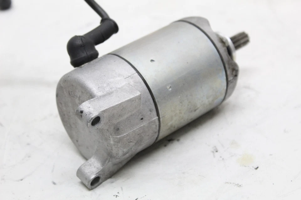 2002 Yamaha YZF600R ENGINE STARTING STARTER MOTOR -DC 12V - Image 2 of 4
