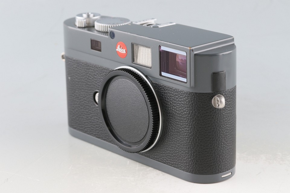 Leica M-E (Typ220) Digital Rangefinder Camera #59960 T | eBay
