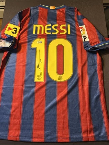 Lionel Messi Signed Autograph AUTO UNICEF Soccer Jersey Beckett BAS COA L01