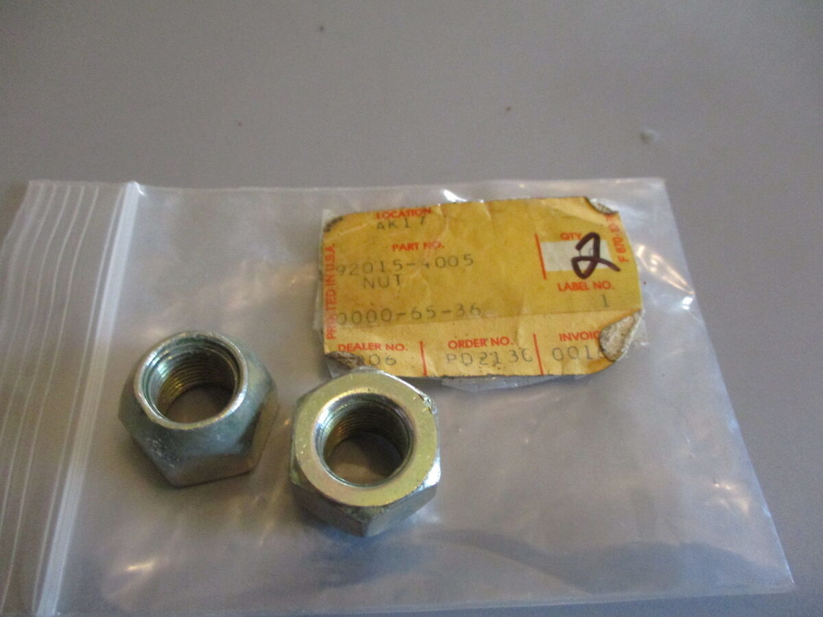 NOS Kawasaki OEM Nuts QTY2 1984 KXT250 1982-1985 KLT250 92015-4005