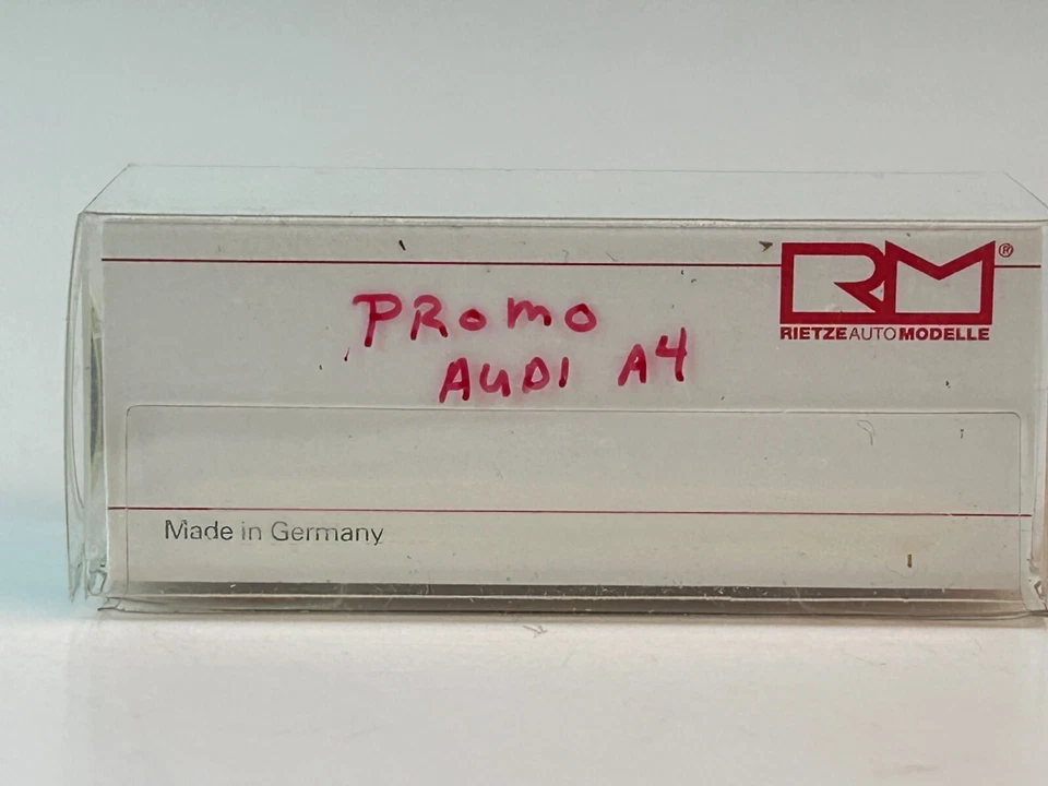 Modelos Rietze escala 1:87 Audi A-4 sedán Foto 4 de 4