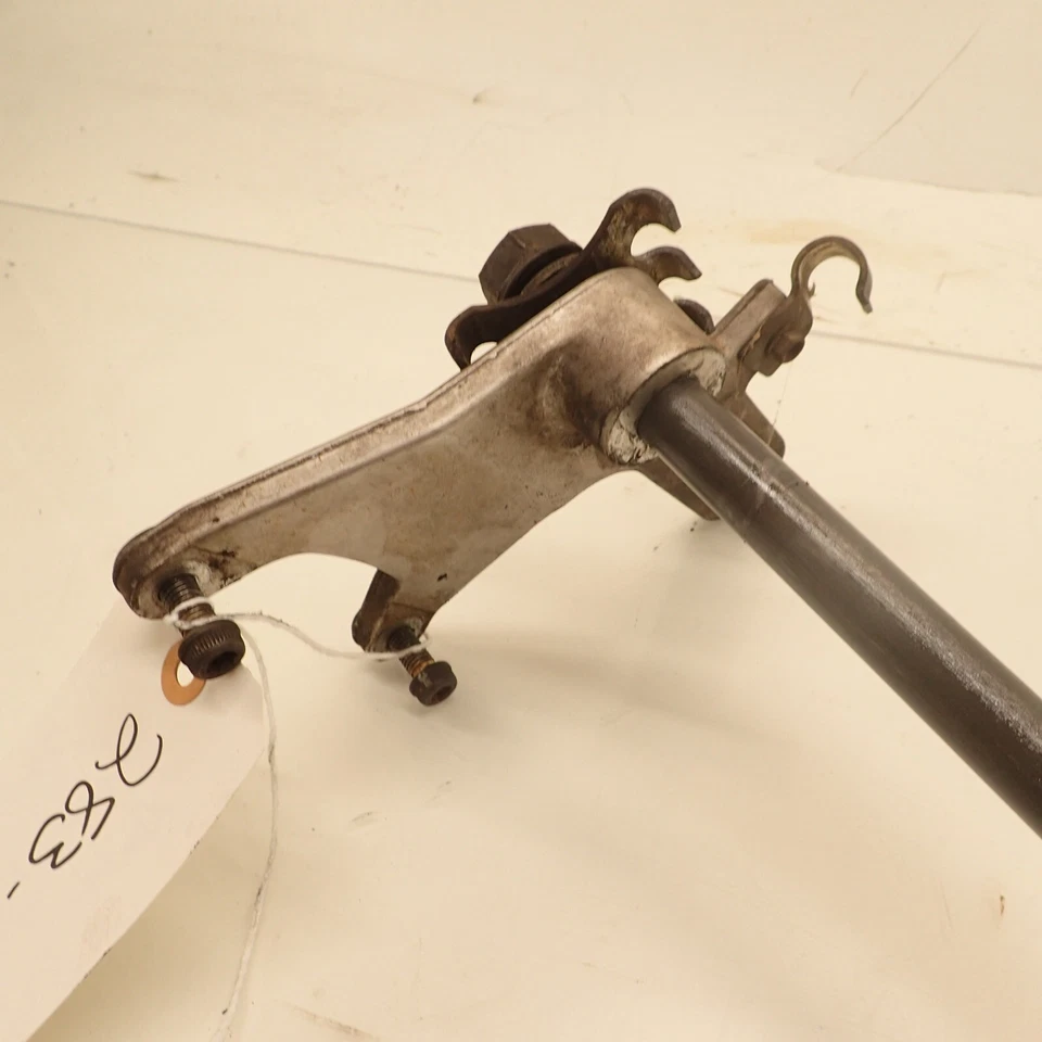 Eixo de roda traseira Ducati 750 super sport ss ie 750ss ss750 - Imagem 3 de 4