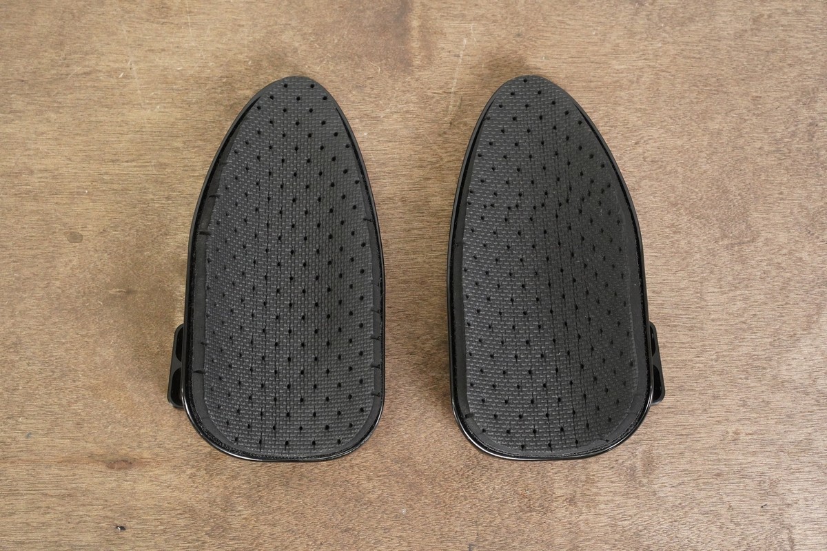 TriRig Open Back Carbon Arm Cups TT Triathlon Arm Pads | eBay TriRig Open Back Carbon Arm Cups TT Triathlon Arm Pads | eBay