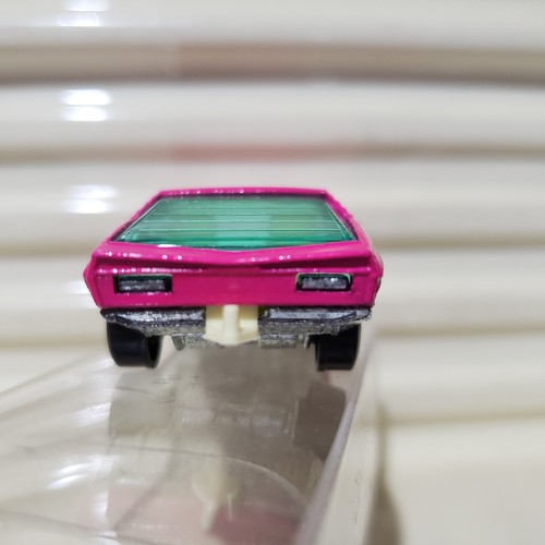 LESNEY MATCHBOX MB40 PINK VAUXHALL GUILDSMAN Grn Win BLK Label MIB - Picture 6 of 8