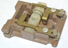 JOSLYN CLARK KPM-13 AUXILIARY CONTACT / FIXED POLE KIT, CLOSED TOP - NEW SURPLUS