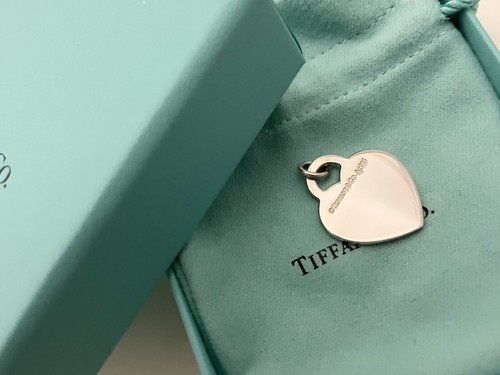 Tiffany & Co. Return to Tiffany RTT Tiffany Blue Heart Tag Charm Pendant - Picture 3 of 3