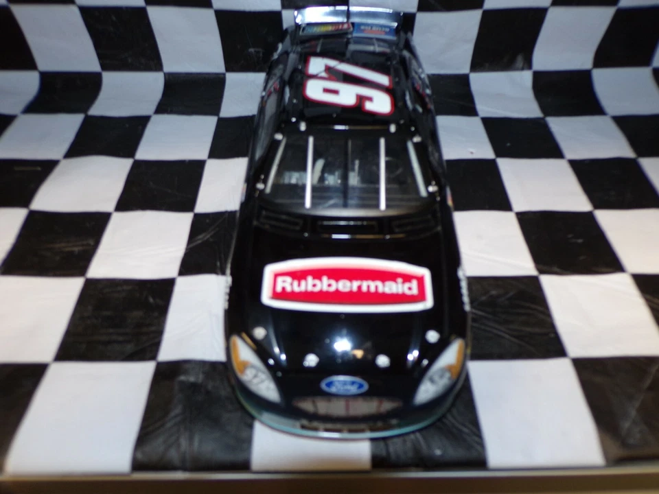 Kurt Busch #97 Rubbermaid 2002 Taurus Auto In Scala 1:24 NASCAR Team Caliber - Immagine 4 di 4
