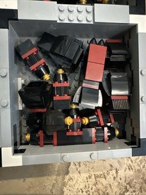 LEGO Miscellaneous: Lego Chess (40174), 99% Complete