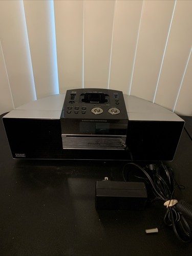 Philips Micro Hi-Fi System Bluetooth SD USB & iPod Dock BTM630/37 - Picture 2 of 8