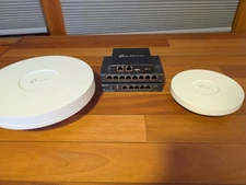 TP-Link Omada Wi-Fi 6 Bundle: EAP620HD EAP613 OC200 ER605 SG108PE PoE