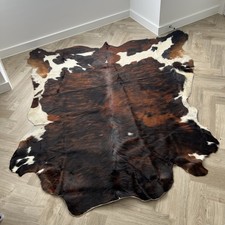 XL Cowhide Rug Tricolour - Beautiful colourings