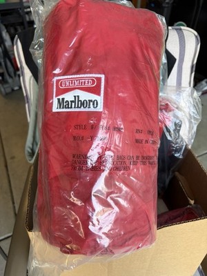 Marlboro Unlimited Gear Red Sleeping Bag Nylon Shell Polyester Lining Brand New!
