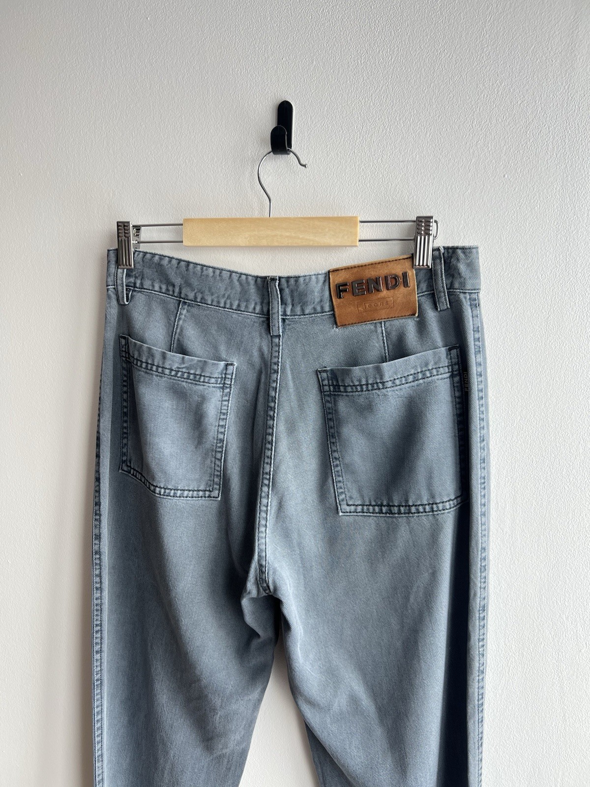 Vintage Fendi Women Lightweight Jeans Gray Size 30/34 thumbnail 4