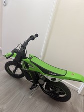 Razor MX125 Dirt Rocket W/ Decals electric dirt bike for kids aged 7+ Lithium