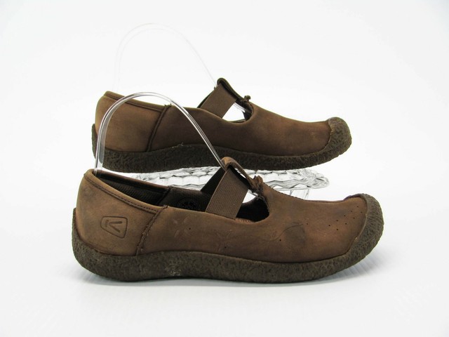 t strap mary jane flats