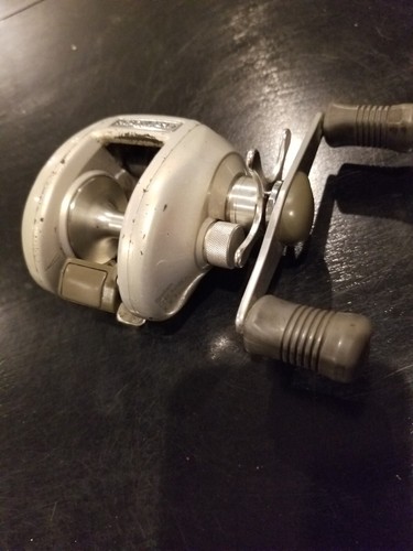 Vintage Shimano Chronarch Bantam 100 6 bearings In Good Used CONDITION - Picture 5 of 19