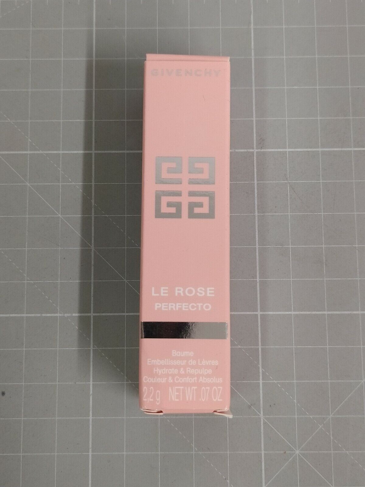 2.2g/28.50eur (100g/1295.4 eu) Givenchy Le Rose Perfecto Lip Balm 302