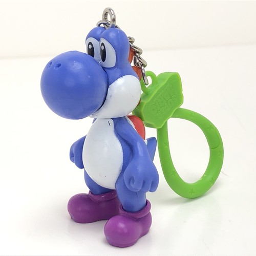 Nintendo Super Mario Bros. Yoshi Retro Clip Keychain Toy Rare Figure Blue/Purple