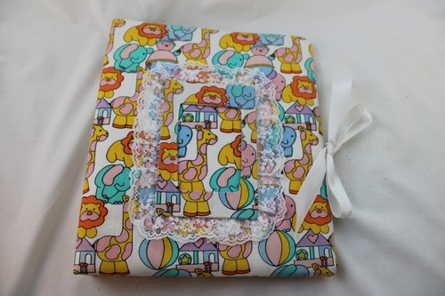 Vintage Fabric Cover 3 Ring Binder Zoo Animals Colorful 80’s School Scrap Book