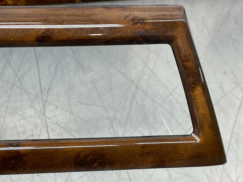 BMW 535i 2008 - E60 - Juego de molduras de tablero - Grano de madera Foto 2 de 4