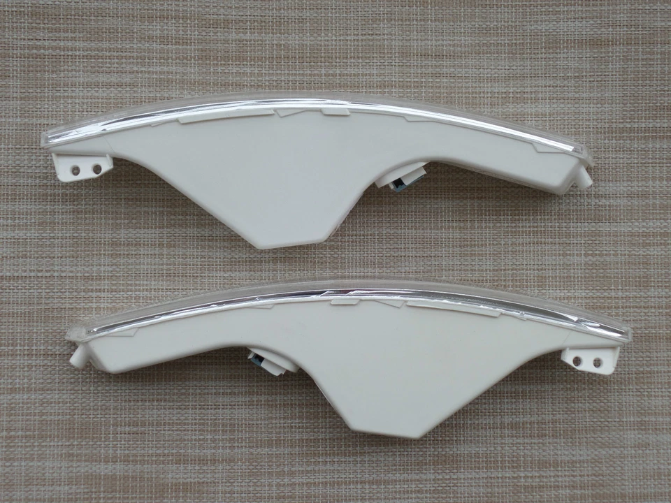 Kit frecce paraurti per Vw Passat B6 3C2 3C5 destra sinistra  - Immagine 3 di 4