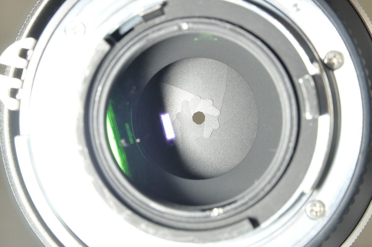 Nikon Ai-s Ais NIKKOR* ED 180mm f2.8 MF Prime lens - Catawiki