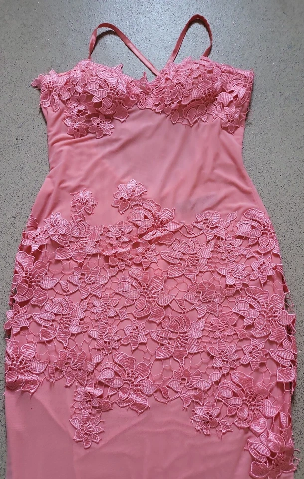 Forever Unique London, Peach Coloured Prom/cocktail Dress, In Size 12 Uk. — 第 3/4 张图片