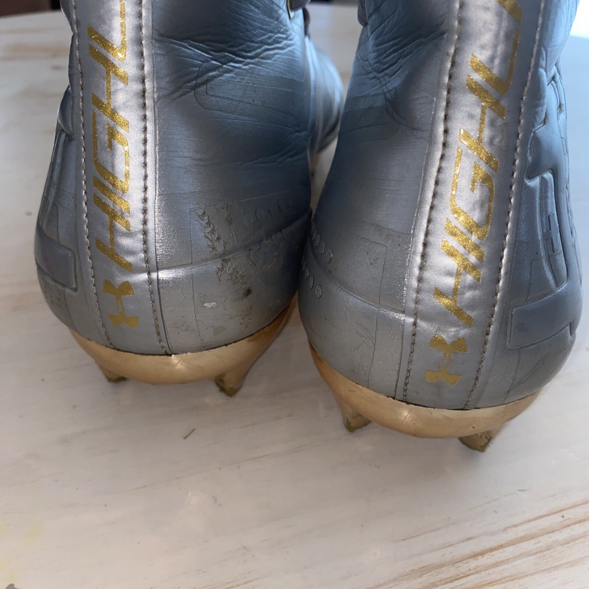 Under Armour Highlight MC LE Bank Football Cleats Size 9.5  display picture 2