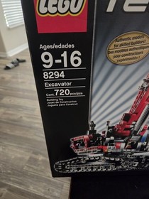 LEGO Technic Excavator 8294 Complete Boxed Set 720 Pieces Motorized Digging