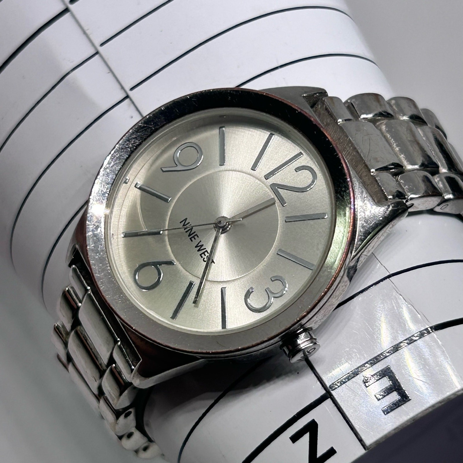 Nine West Silver Tone Minimalist Women’s Analog Watch Working New Battery image 2