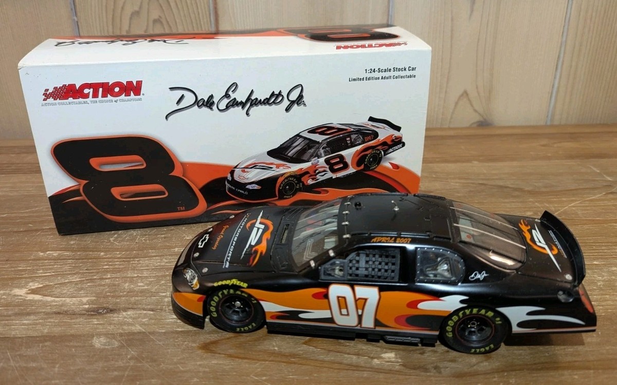 NASCAR Dale Earnhardt Jr. 1/24スケール　希少 Dale Earnhardt Jr 2001 Budweiser Talladega Raced Win Version