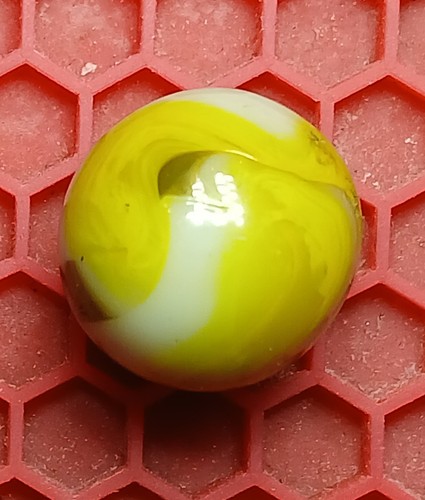 Vintage Machine Made Marble Near-Mint Condition .5937" - Picture 4 of 10