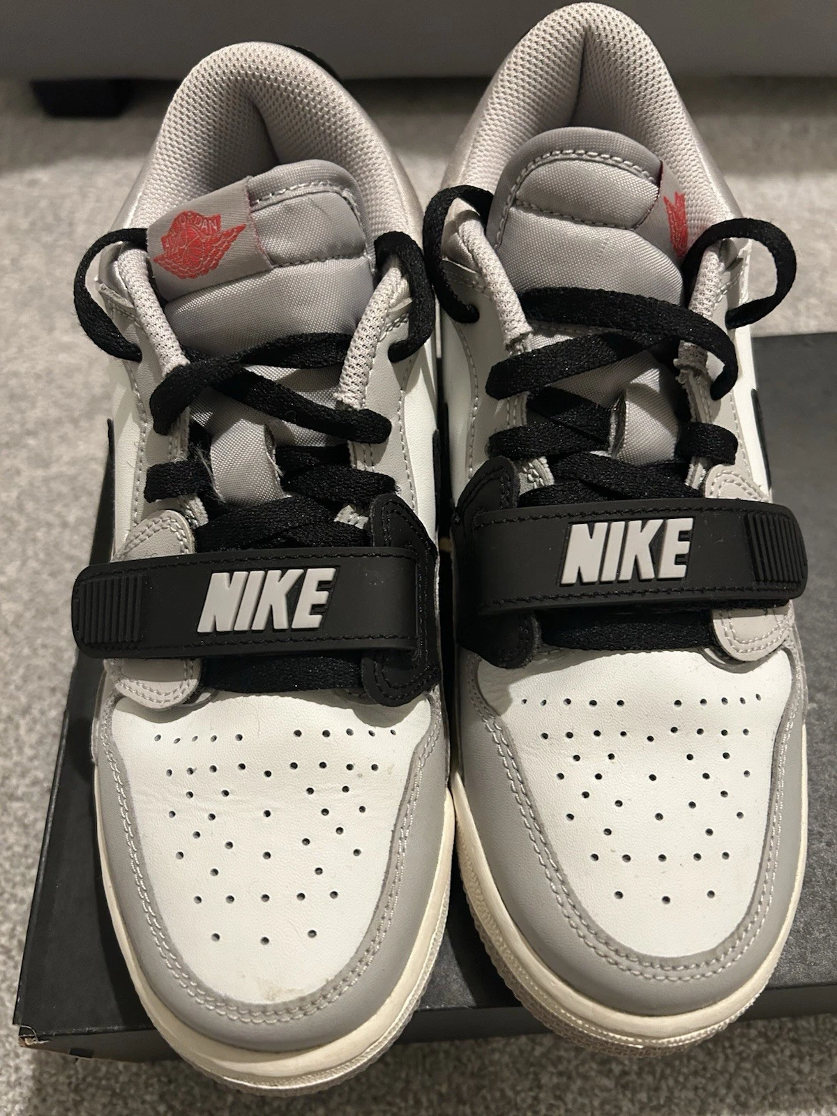 Nike Air Jordan Legacy 312 Low GS Scarpe da Ginnastica per Bambini UK 5 EU 38