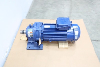 CYCLON 60 BLSモーター SUMITOMO CNHM08-6095YA-B-21 21:1 83.3 RPM 3/4 HP TC-FX 230V