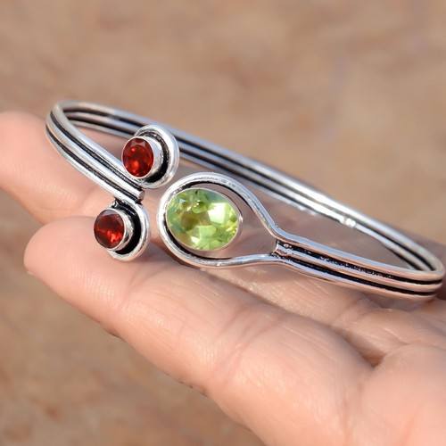 Faceted Peridot & Garnet Cut Gemstone Bracelet 925 Sterling Silver Jewelry Cuff - Picture 2 of 7