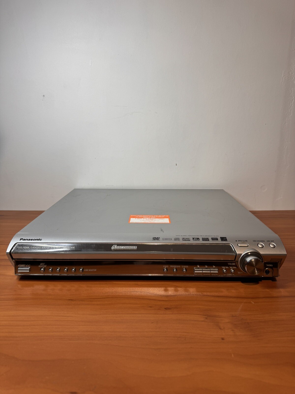 Panasonic SAHT930 5Disc Changer DVD/CD Home Theater Sound System