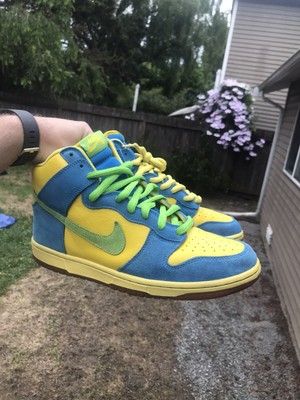 marge simpson dunks