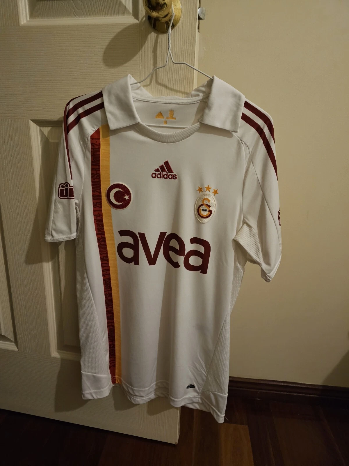 Picture 1 of 1