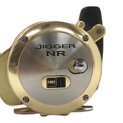 SHIMANO BAIT REEL 03 OCEA JIGGER NR 2000 Gear ratio: 6.2:1 Maximum drag force: - Picture 2 of 6