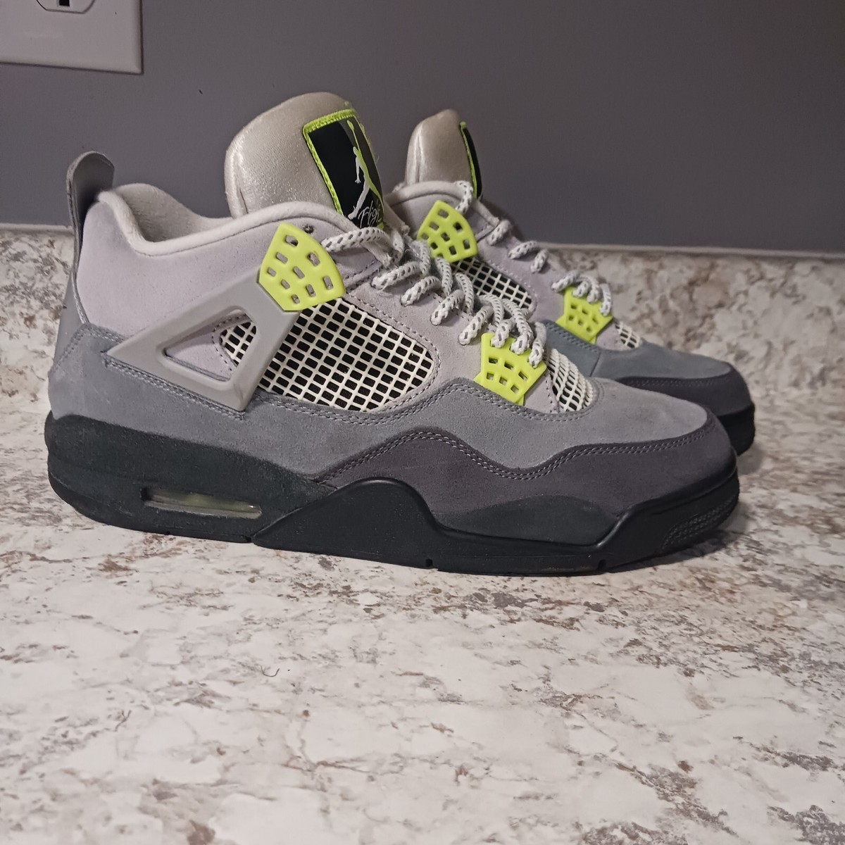 Jordan 4 Retro SE 95 Neon Size 10 My very first Jordan 4 arrived today...Jordan 4 AM 95 Neon  main image 4
