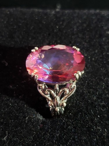 Stunning And Elegant ! Sterling Silver Hot Pink Topaz Ring Size 8 - Picture 3 of 12