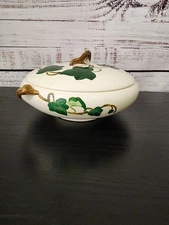 Metlox Poppytrail California Ivy Covered Vegetable Bowl Casserole Vintage 1950s