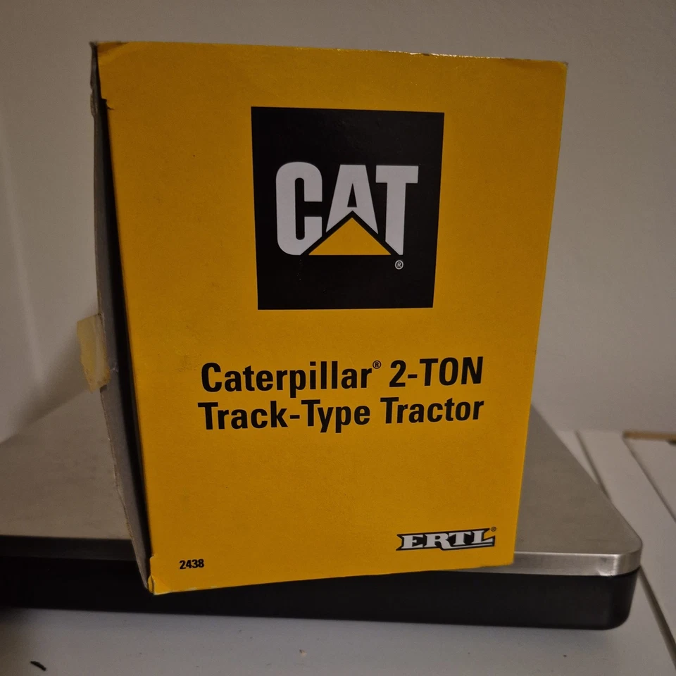 ERTL - Cat Caterpillar 2-Ton Track Type Tractor New In Box 1/16 scale Model 2438 - Image 2 of 4