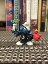 Vintage 1979 Smurfs Wizard / Alchemist scientist Smurf Test Tube pvc Figure